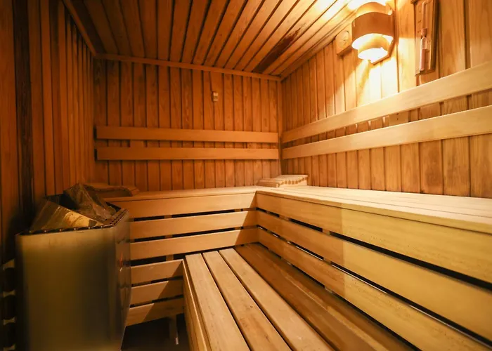 Bogaz Manzarali Havuzlu Lueks *