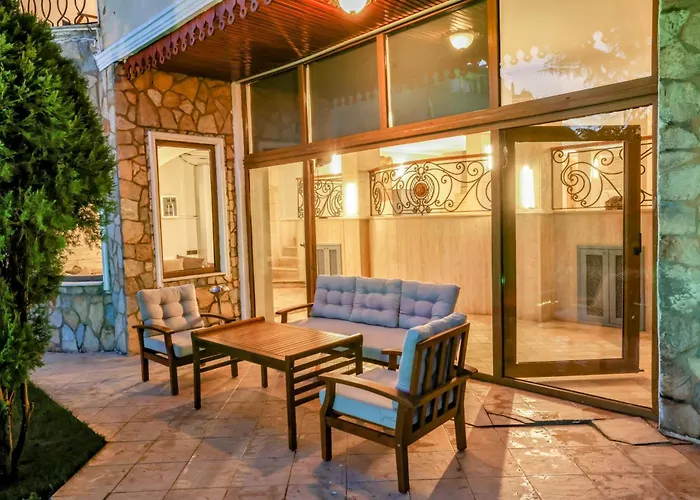 Bogaz Manzarali Havuzlu Lueks * Istanbul