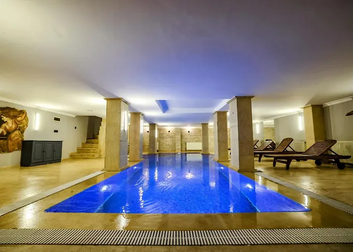 Villa Bogaz Manzarali Havuzlu Lueks Istambul