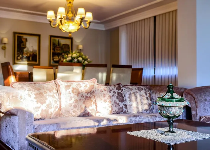 Villa Bogaz Manzarali Havuzlu Lueks